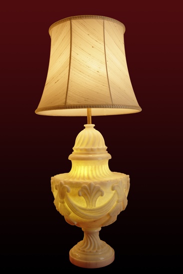 Drape Pardah Table Lamp