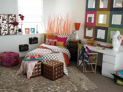 DIY Kids Room Decorating with Ottoman and area rug.
