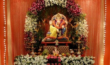 Ganesh Chaturthi Decoration, Image Source: happyganeshchaturthi.org