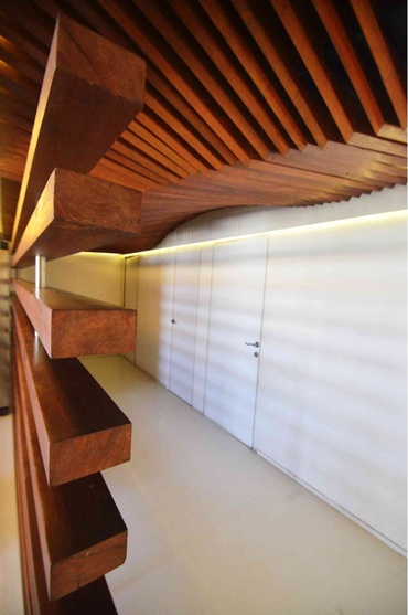 Passage Wooden fluid Ceiling