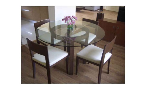 Round Glass Dining Table Design 