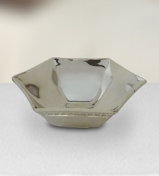 Fruit Bowl with Cut Work (Small)