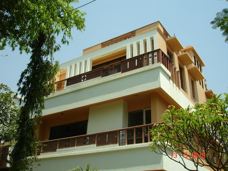 Khurana House
